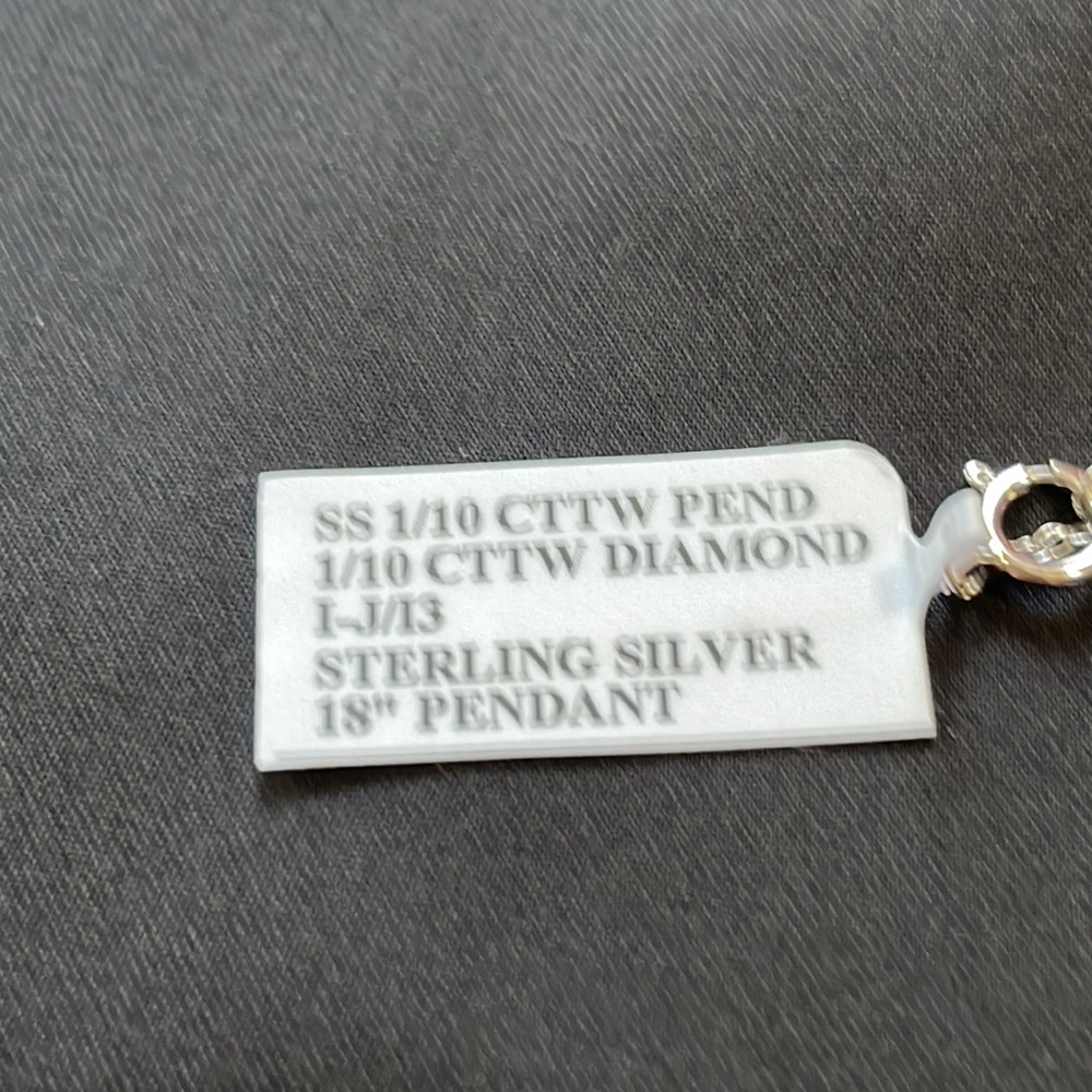 Diamond infinity necklace - Picture 3 of 3